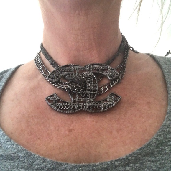 Chanel neclace - Picture 2 of 4